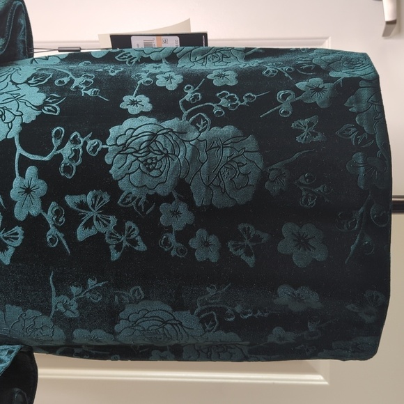 Karl Lagerfeld Floral & Butterfly Pine Green Velvet Bell Sleeve Midi Dress 2 - Picture 4 of 13